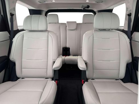 New 2026 Hyundai Palisade Calligraphy FWD image 16