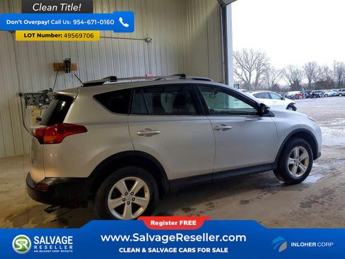 Used 2013 Toyota RAV4 XLE image 4