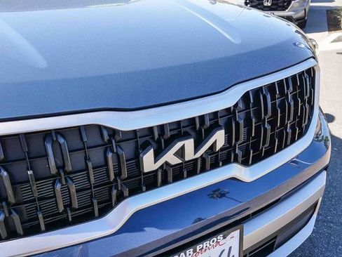 Certified 2023 Kia Telluride EX image 12