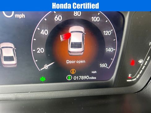 Certified 2025 Honda Accord SE image 18