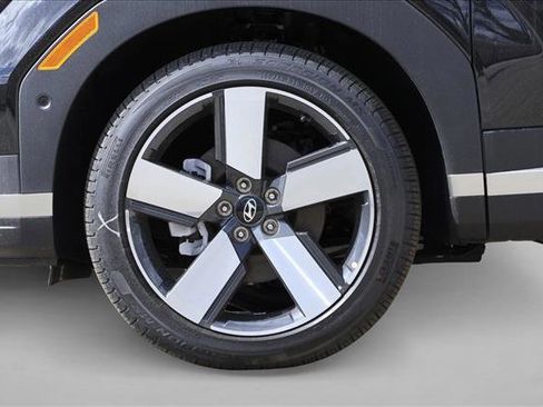 New 2026 Hyundai Santa Fe Limited AWD/4WD image 9