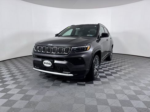Used 2023 Jeep Compass Limited w/ Elite Group AWD/4WD image 18