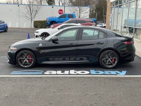 Used 2024 Alfa Romeo Giulia Quadrifoglio w/ Active Assist Plus Package image 15