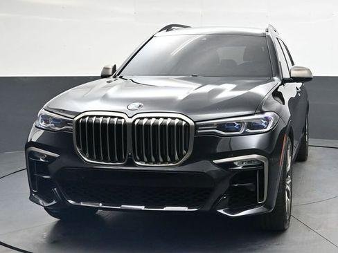 Used 2020 BMW X7 M50i w/ Dynamic Handling Package AWD/4WD image 9