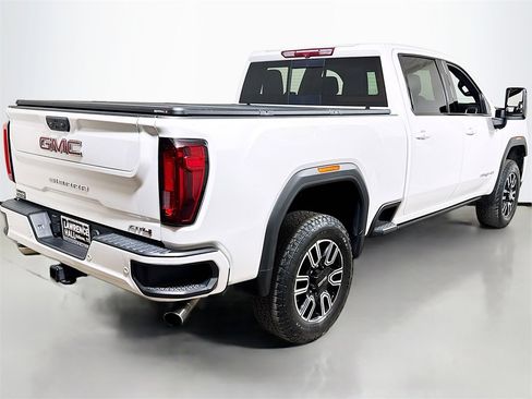 Used 2023 GMC Sierra 2500 AT4 w/ AT4 Preferred Package image 4