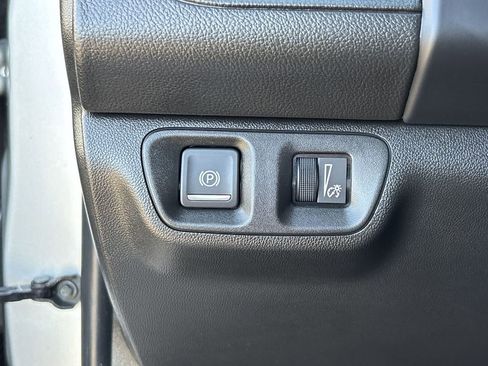 Used 2018 GMC Acadia SLE w/ Driver Alert Package I image 18