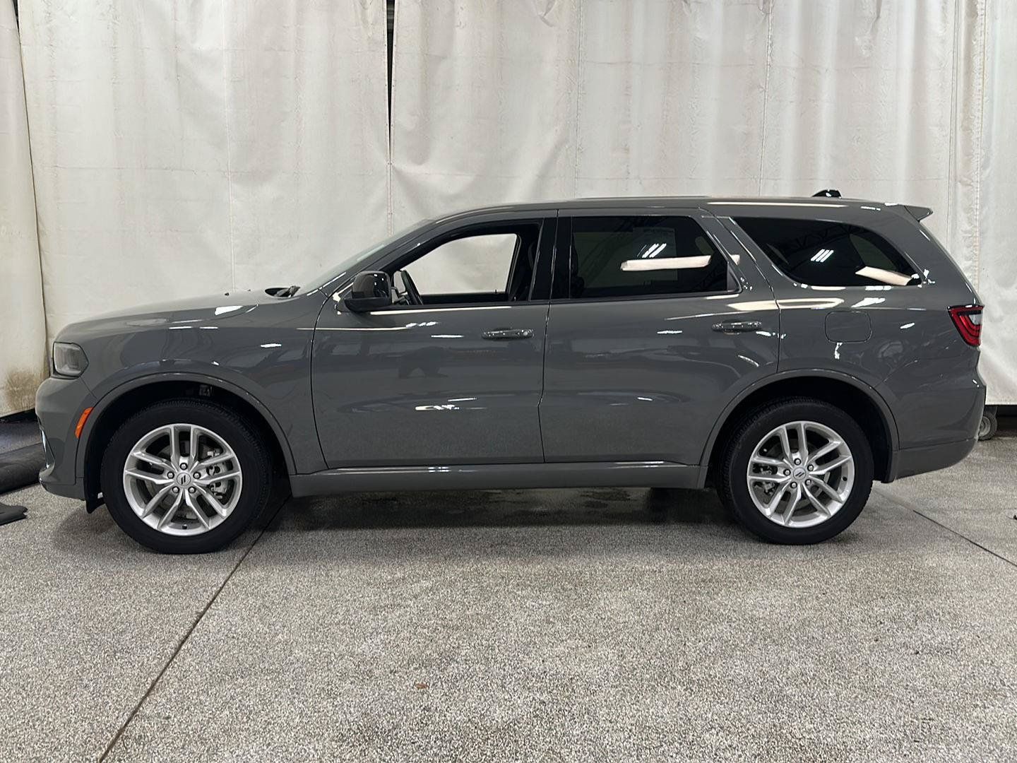 Used 2026 Dodge Durango GT AWD/4WD image 2