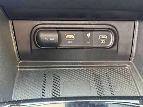 Certified 2025 Kia Sportage EX FWD image 23