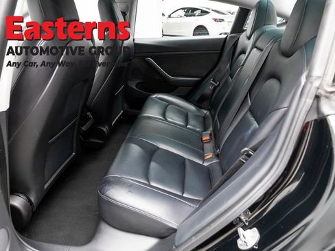 Used 2023 Tesla Model 3 Standard Range RWD image 15