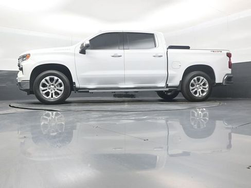 Used 2025 Chevrolet Silverado 1500 LTZ AWD/4WD image 42