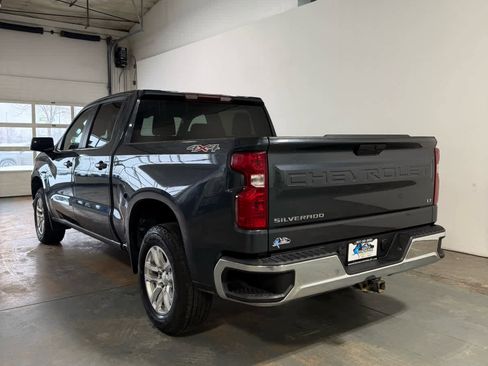 Used 2022 Chevrolet Silverado 1500 LT image 3