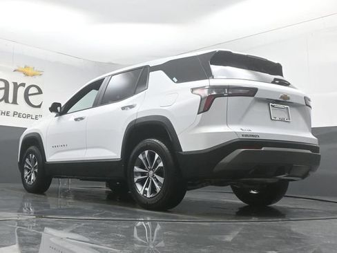 New 2026 Chevrolet Equinox LT w/ Safety and Technology Package FWD image 5