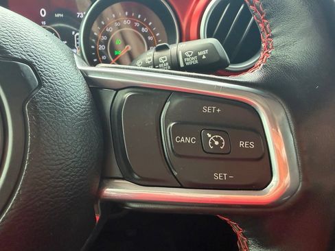 Used 2023 Jeep Wrangler Rubicon w/ Cold Weather Group AWD/4WD image 23