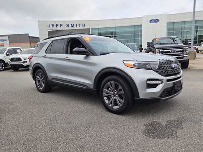 Used 2024 Ford Explorer XLT w/ Equipment Group 202A