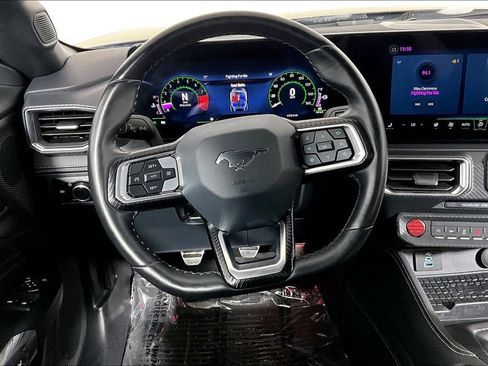 Used 2024 Ford Mustang GT Premium w/ GT Performance Package RWD image 5