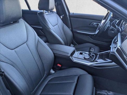 Used 2020 BMW 330i Sedan w/ Convenience Package image 23