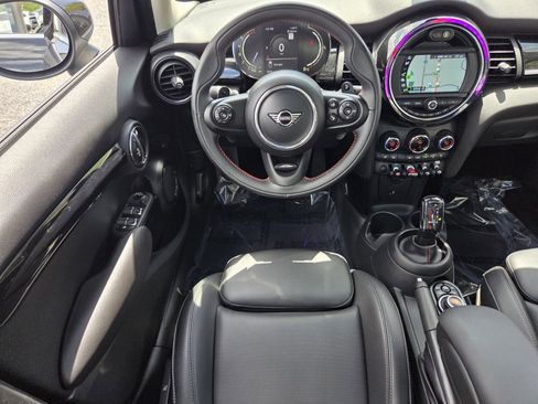 Used 2021 MINI Cooper S w/ 6.5" Touchscreen Package FWD image 12