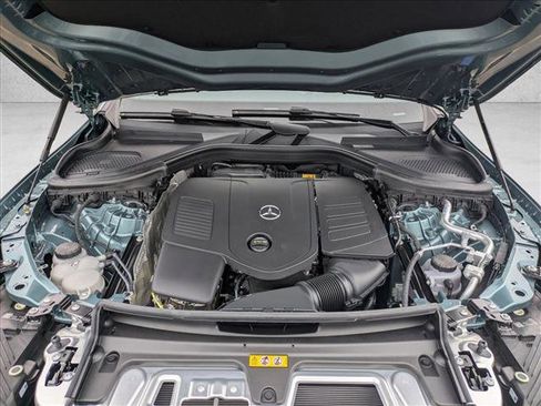 Used 2026 Mercedes-Benz GLC 300 image 16