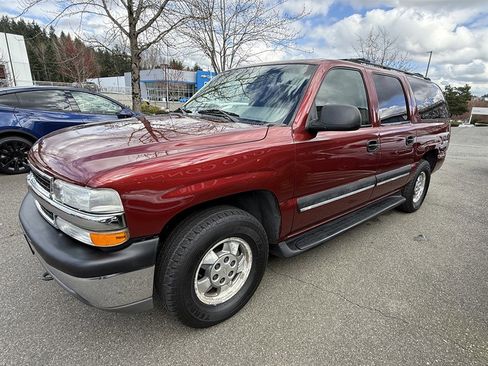 Used 2002 Chevrolet Suburban LS image 4