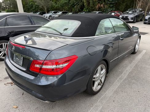 Used 2011 Mercedes-Benz E 550 Cabriolet image 6
