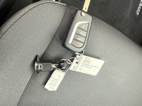 Certified 2026 Toyota Corolla LE image 35