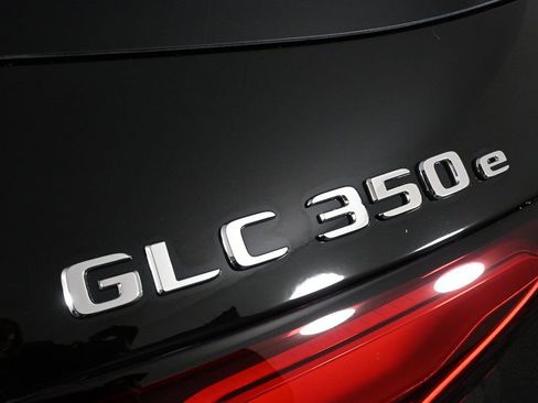 New 2025 Mercedes-Benz GLC 350e GLC 350e image 26