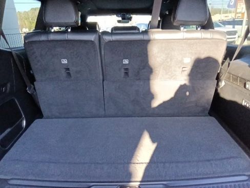 Used 2022 Jeep Wagoneer Series III w/ Premium Group I image 30