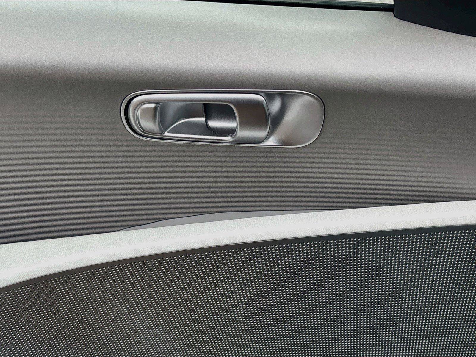 Used 2024 Hyundai Ioniq 6 SEL RWD image 18