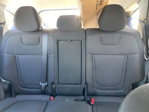 New 2026 Hyundai Tucson Blue SE image 18