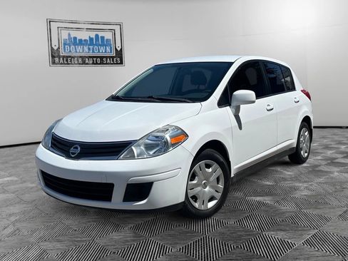 Used 2011 Nissan Versa 1.8 S w/ Plus Pkg FWD image 2