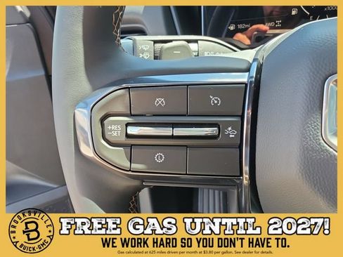 New 2027 GMC Terrain AT4 w/ Convenience Package III AWD/4WD image 24