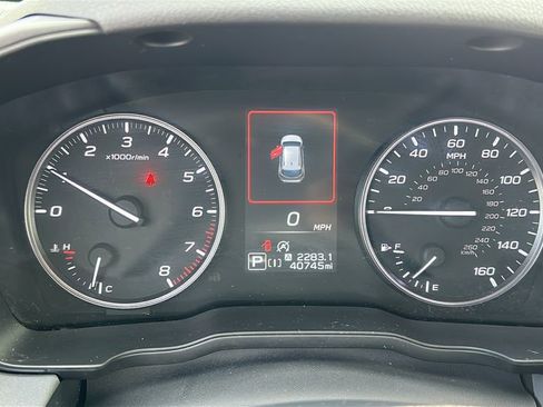 Certified 2024 Subaru Crosstrek 2.0i Premium image 14