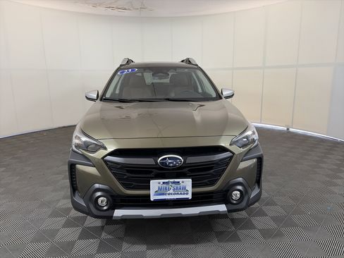 Used 2023 Subaru Outback Touring XT image 2