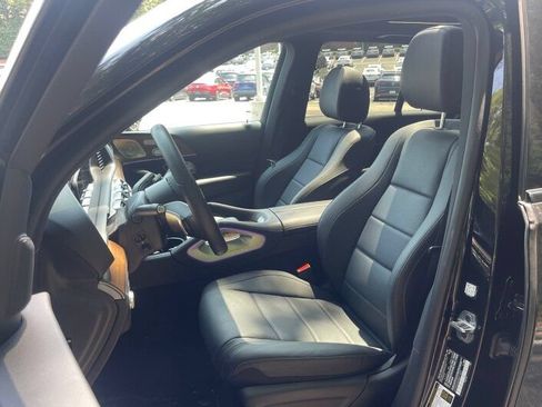 Used 2025 Mercedes-Benz GLE 450 4MATIC image 4