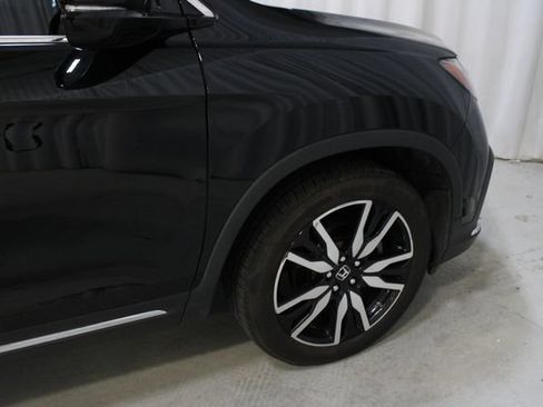 Used 2019 Honda Pilot Touring image 41