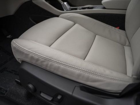 New 2026 Volvo XC40 B5 Ultra w/ Protection Package Premier image 37