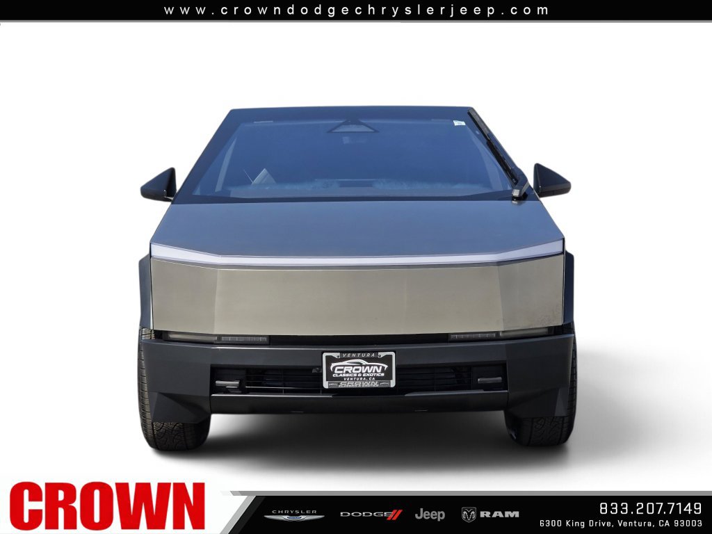 Used 2024 Tesla Cybertruck AWD Crew Cab image 13