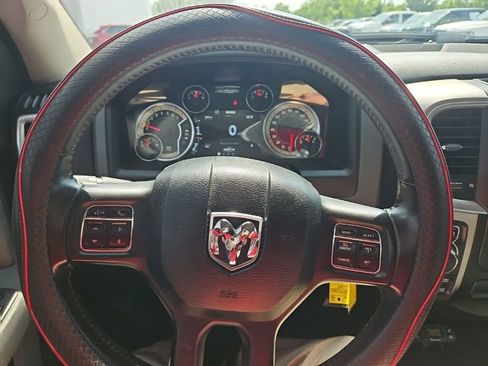 Used 2019 RAM 1500 Big Horn AWD/4WD image 17