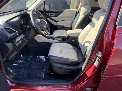 Used 2021 Subaru Forester Limited image 19