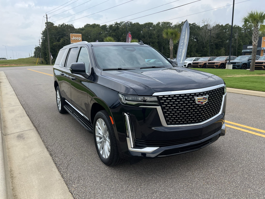 Used 2023 Cadillac Escalade ESV Luxury AWD/4WD image 1