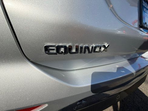 Used 2021 Chevrolet Equinox LT AWD/4WD image 15