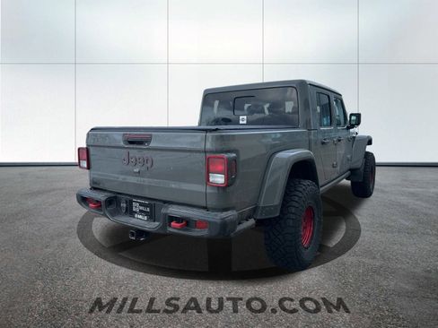 Used 2023 Jeep Gladiator Rubicon w/ Cold Weather Group image 5