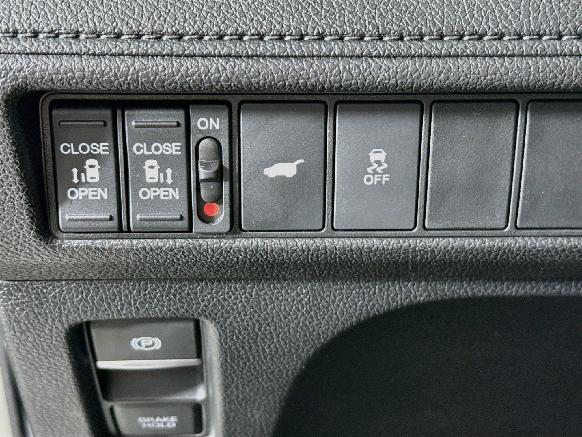 Certified 2025 Honda Odyssey EX-L image 9