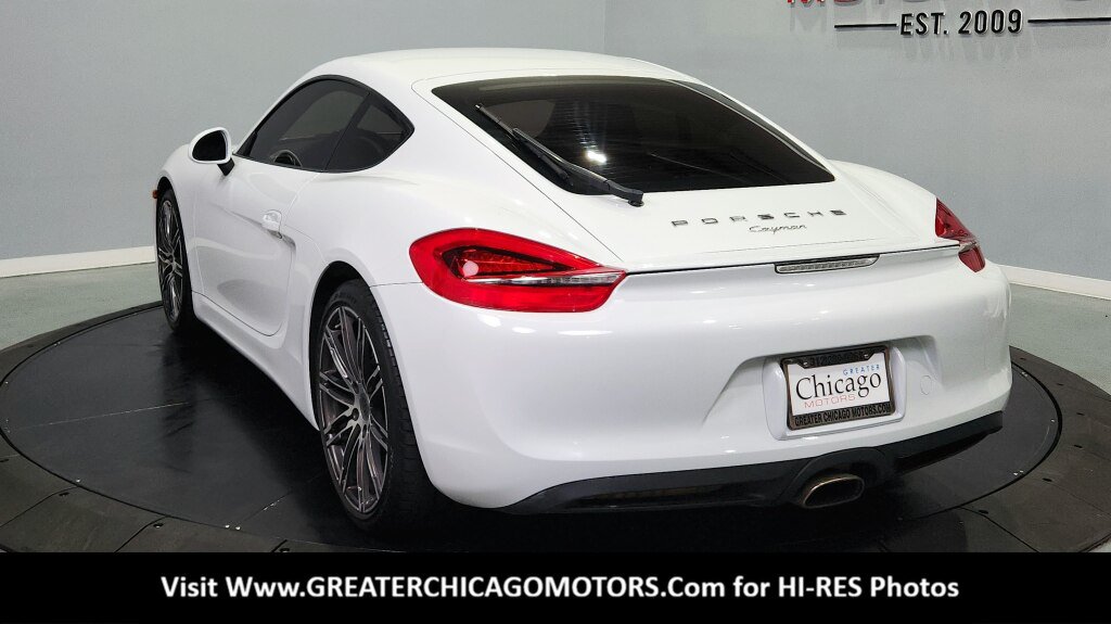Used 2016 Porsche Cayman RWD image 9