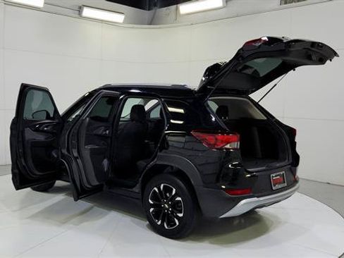 Used 2023 Chevrolet TrailBlazer LT w/ Convenience Package FWD image 31