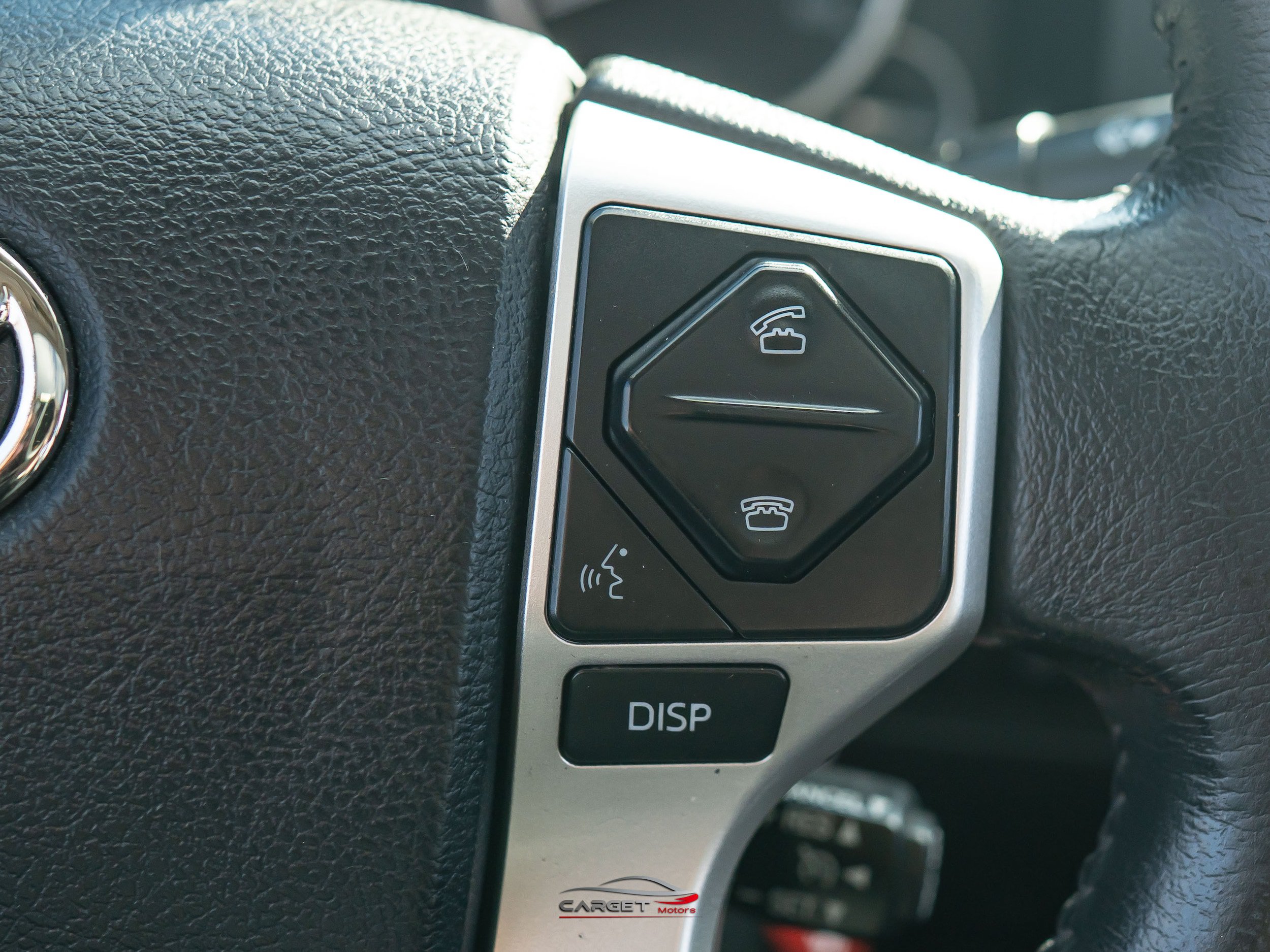 Used 2015 Toyota Tundra Limited w/ Limited Premium Package AWD/4WD image 25