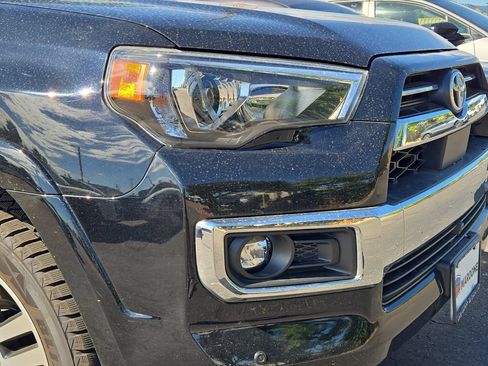 Used 2023 Toyota 4Runner Limited AWD/4WD image 4