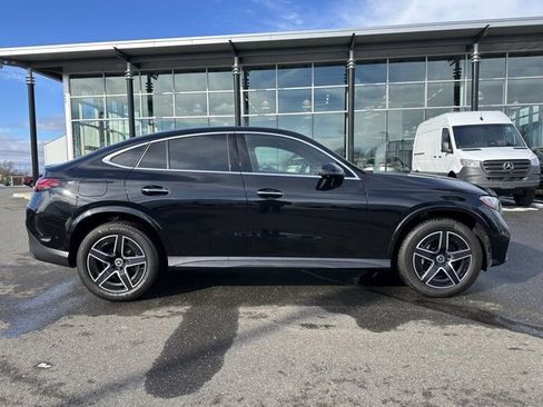 Certified 2025 Mercedes-Benz GLC 300 4MATIC image 8