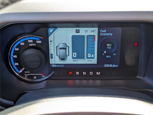 Used 2023 Ford Bronco Wildtrak image 34