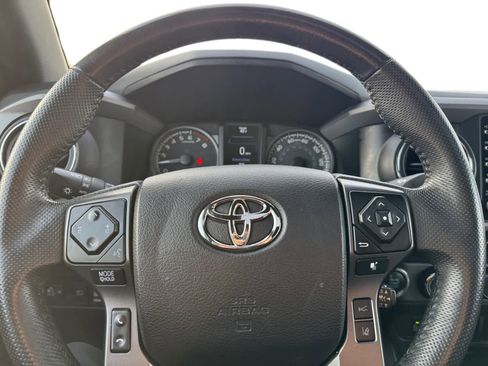 Used 2021 Toyota Tacoma TRD Pro image 19